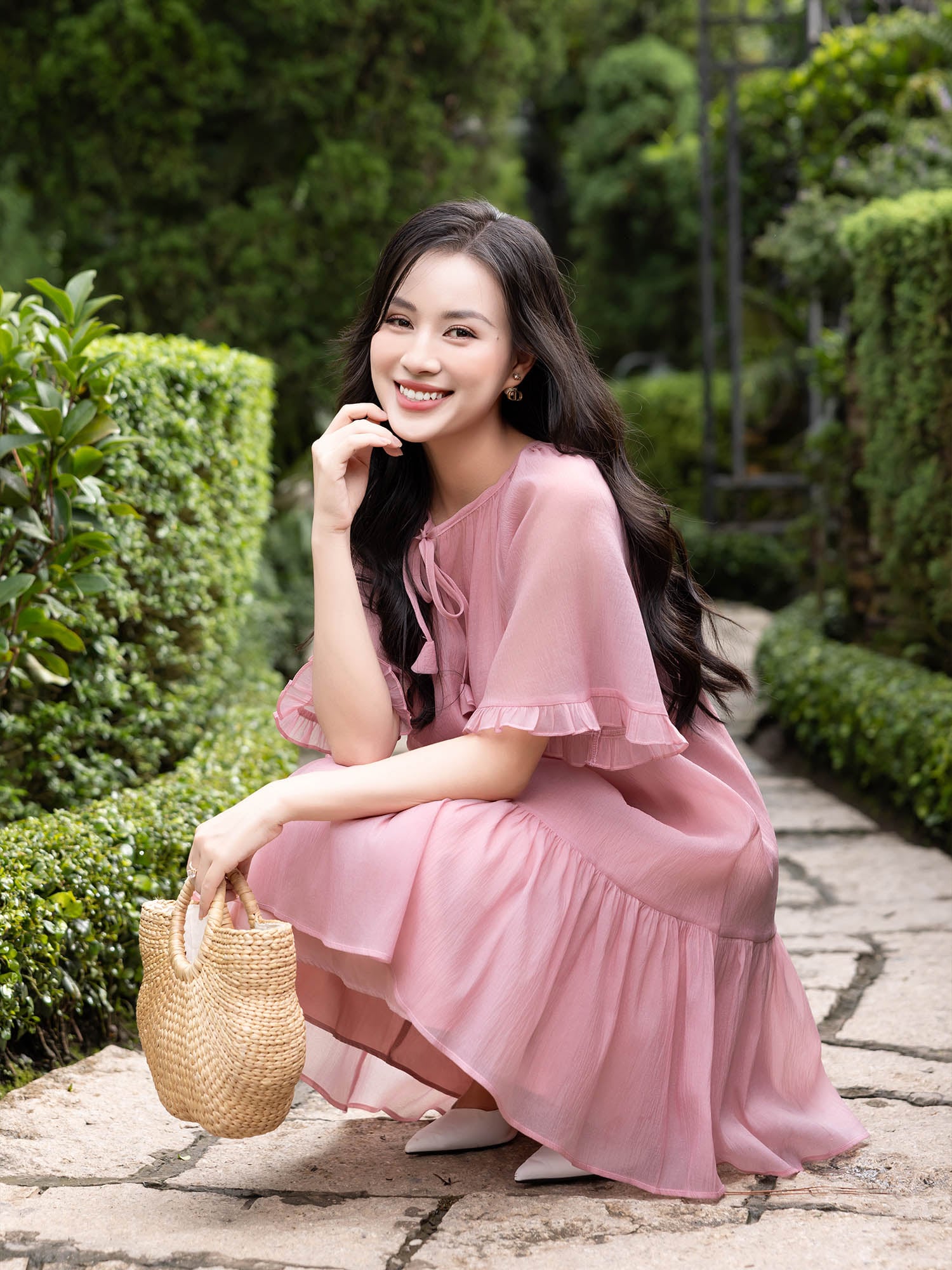 Đầm form rộng phối bèo thắt nơ