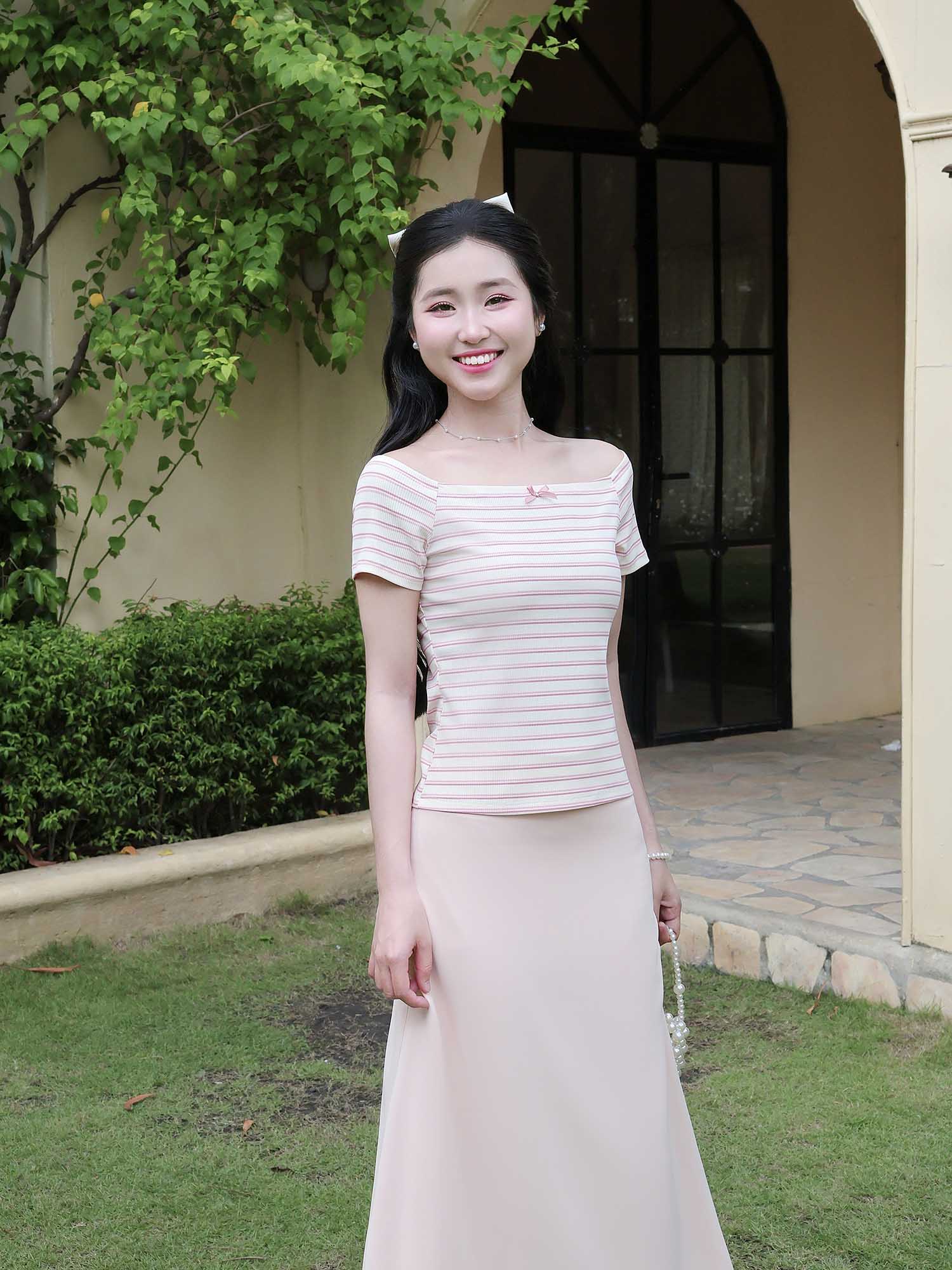 Áo thun sọc bẹt vai