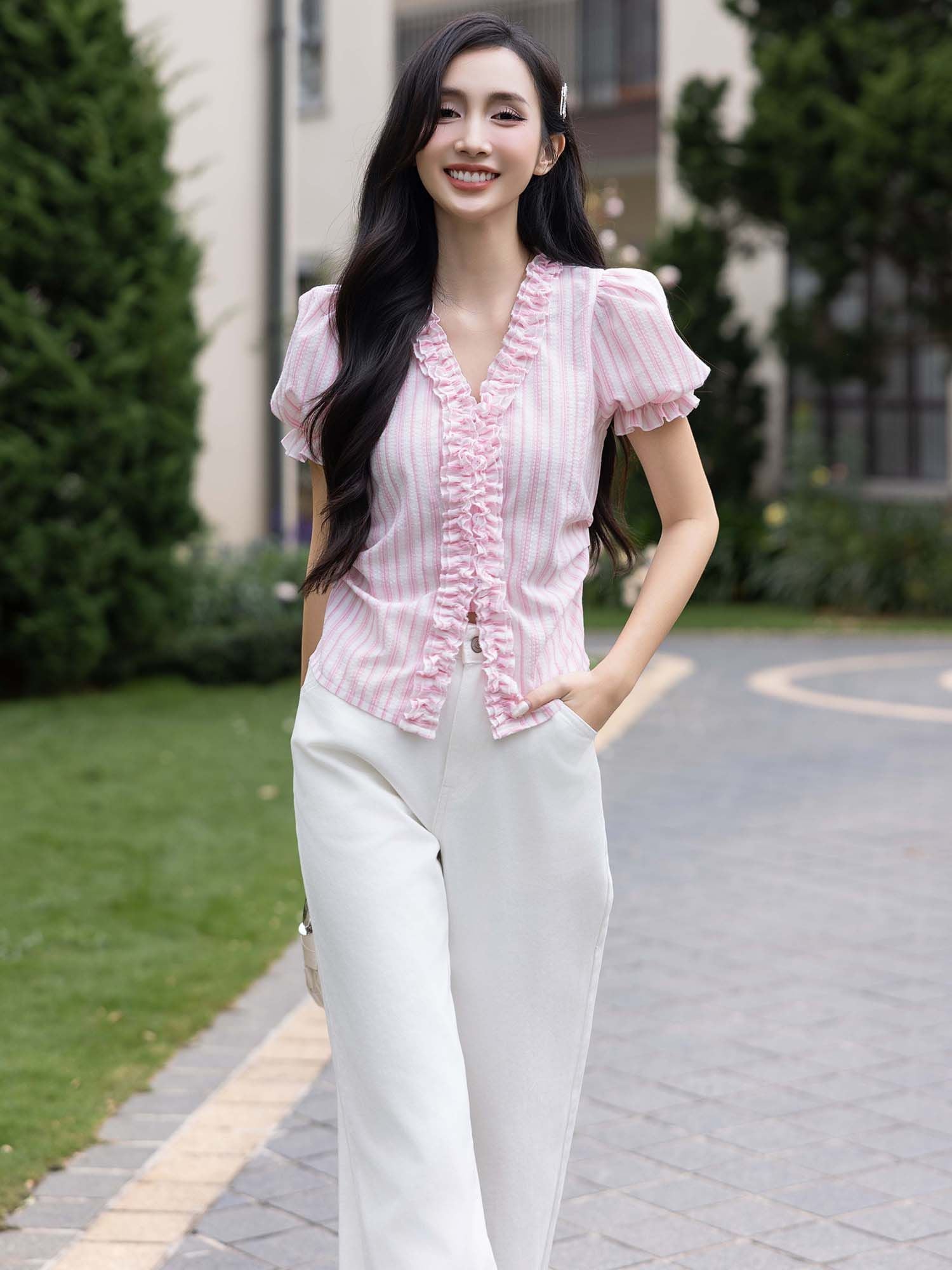  Áo sọc tay phồng phối bèo viền cổ 