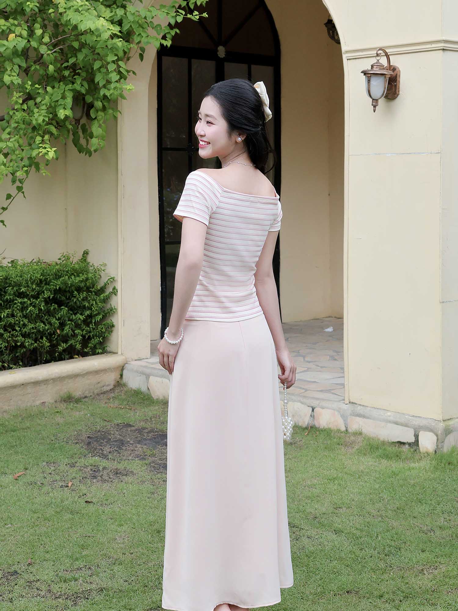 Áo thun sọc bẹt vai