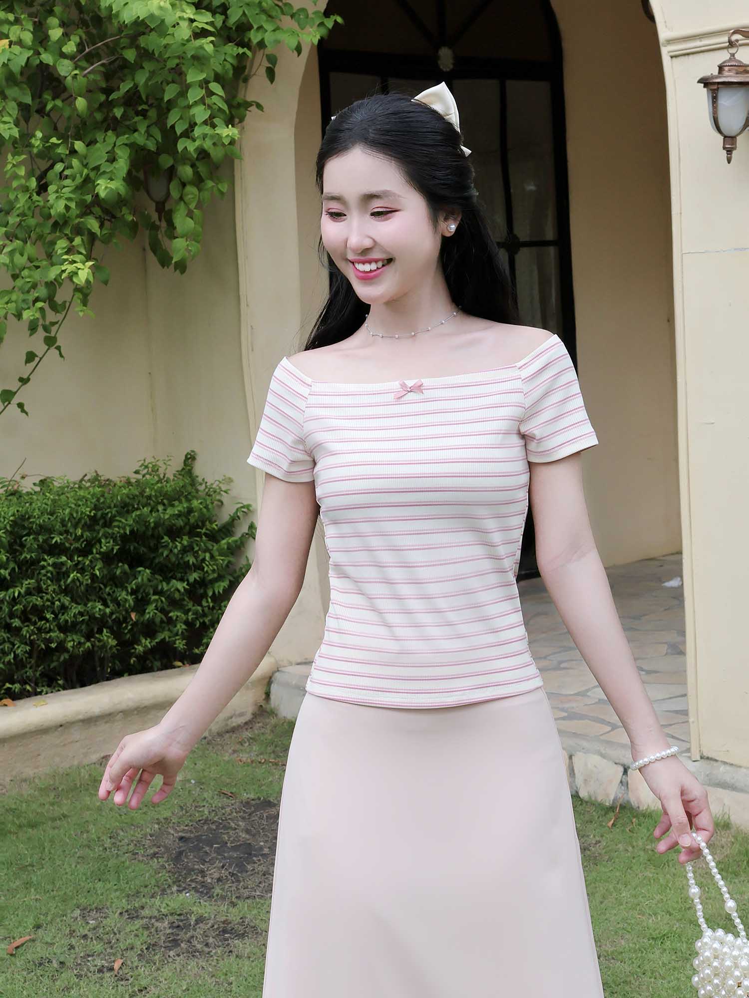 Áo thun sọc bẹt vai