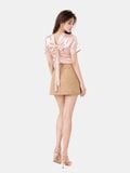  Áo lụa tay ngắn cổ lọ có dây nơ sau lưng 