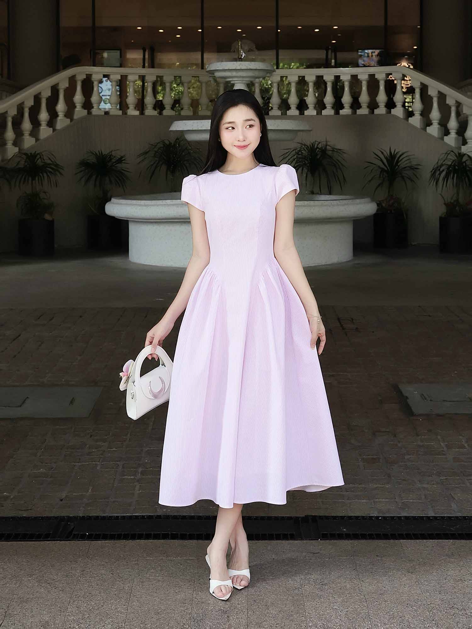 Đầm midi sọc nhún tùng