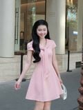  Đầm ngắn cổ áo thắt nơ 