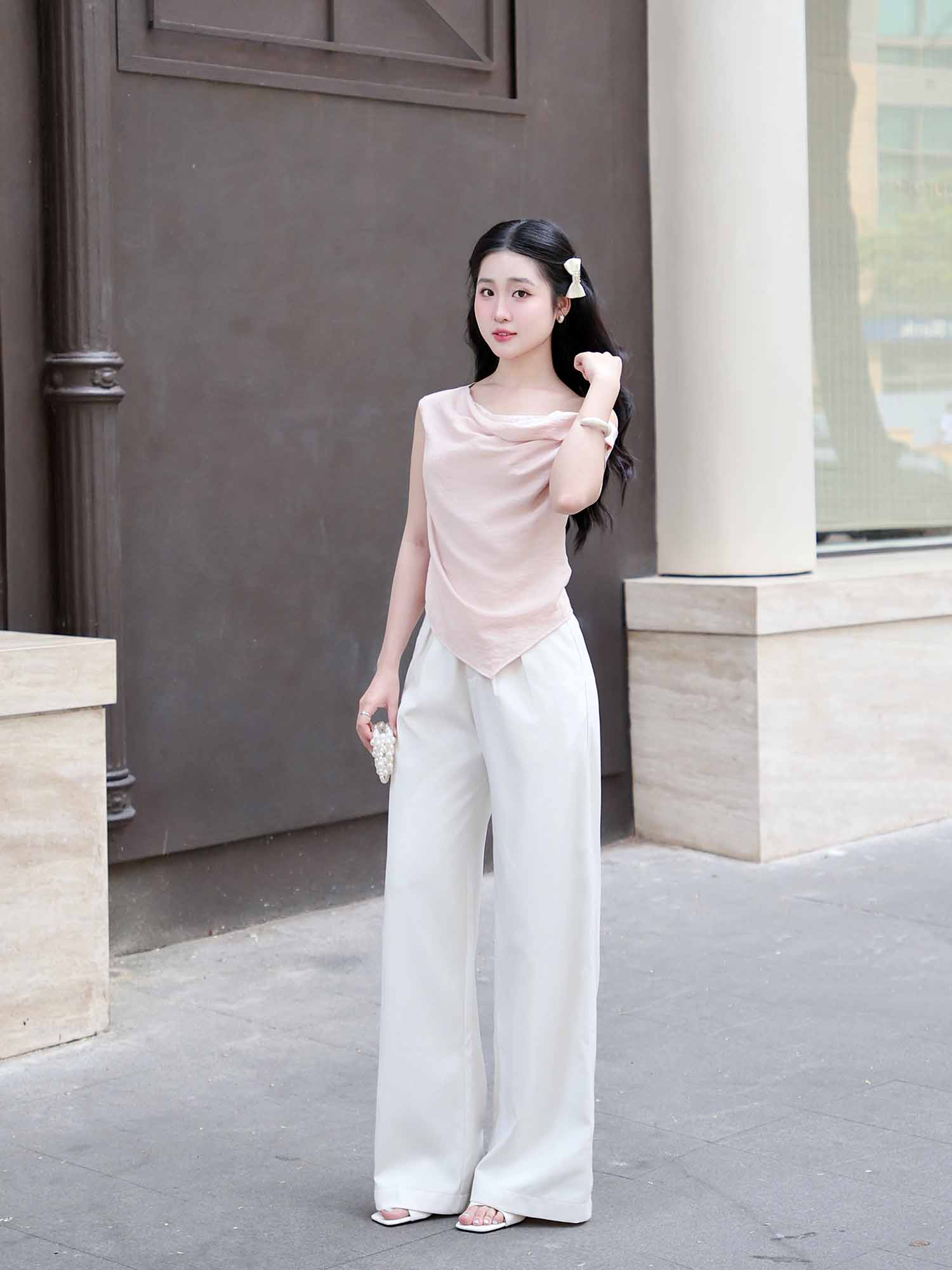 Áo lệch vai cổ đổ phối ren