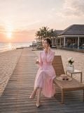  Đầm midi tay dài cổ hoa voan thắt nơ 
