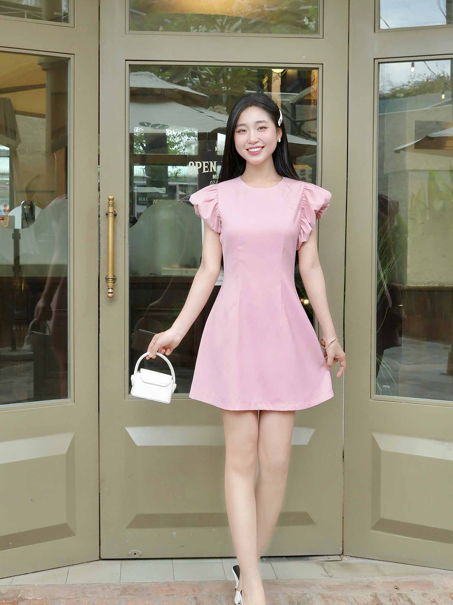 Đầm cơ bản tay phồng