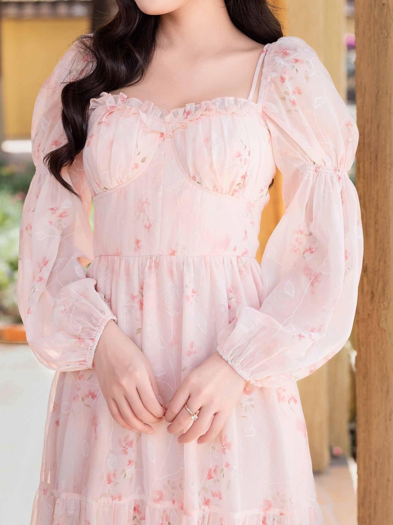 Đầm midi voan hoa tay phồng dài