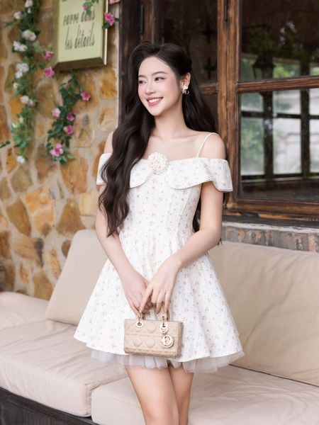  Đầm mini 2 dây trễ vai tùng xòe phối lưới 