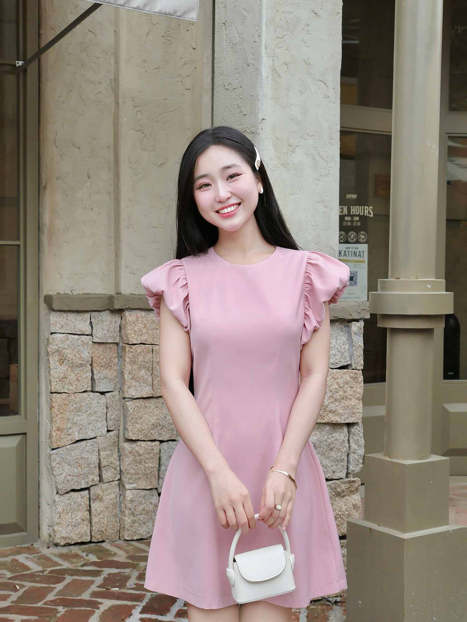 Đầm cơ bản tay phồng