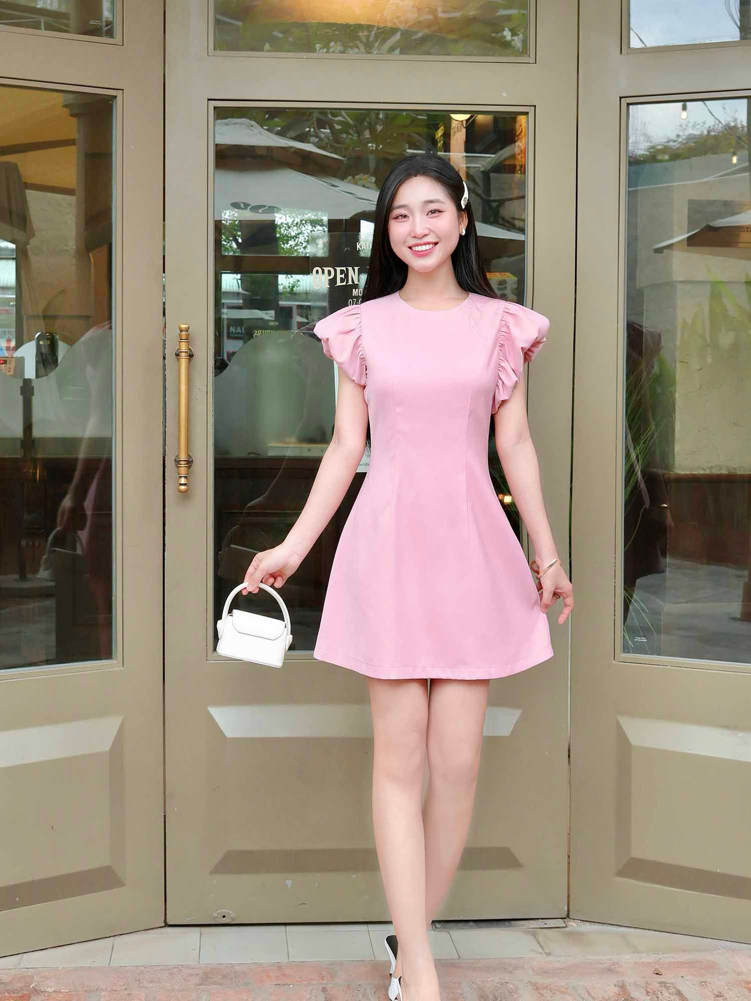  Đầm cơ bản tay phồng 