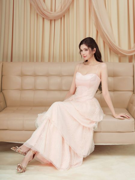  Đầm ren midi 4 tầng phối lụa 