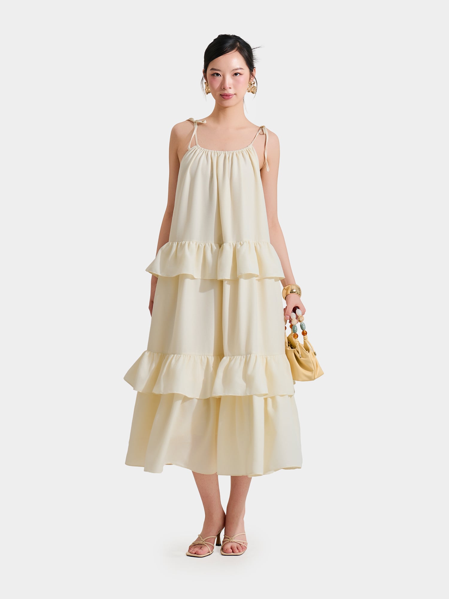 Đầm maxi cổ yếm thắt nơ ba tầng