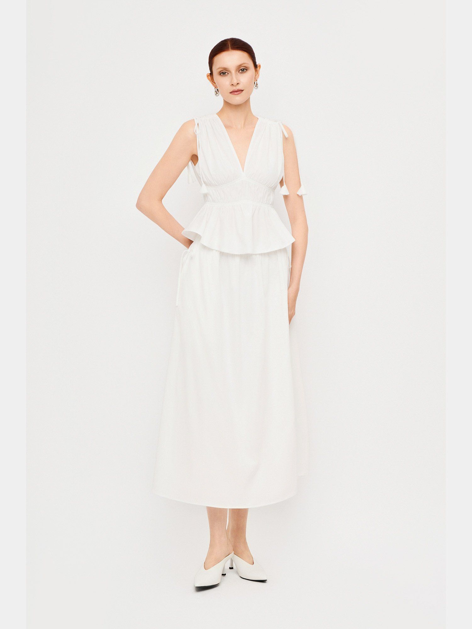  Áo sát nách cổ tim nhún eo rút dây vai 