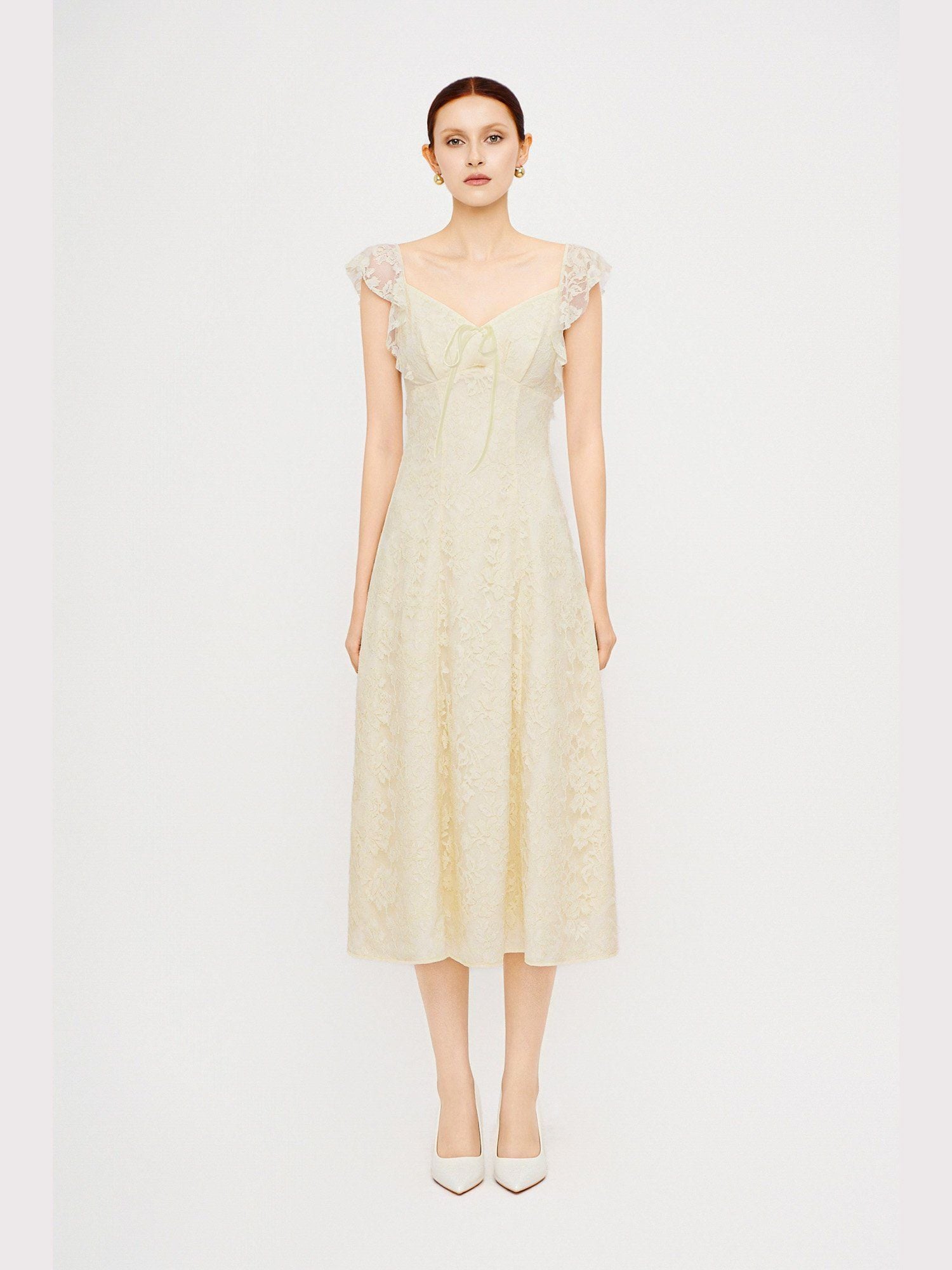  Đầm midi ren đính nơ ngực 