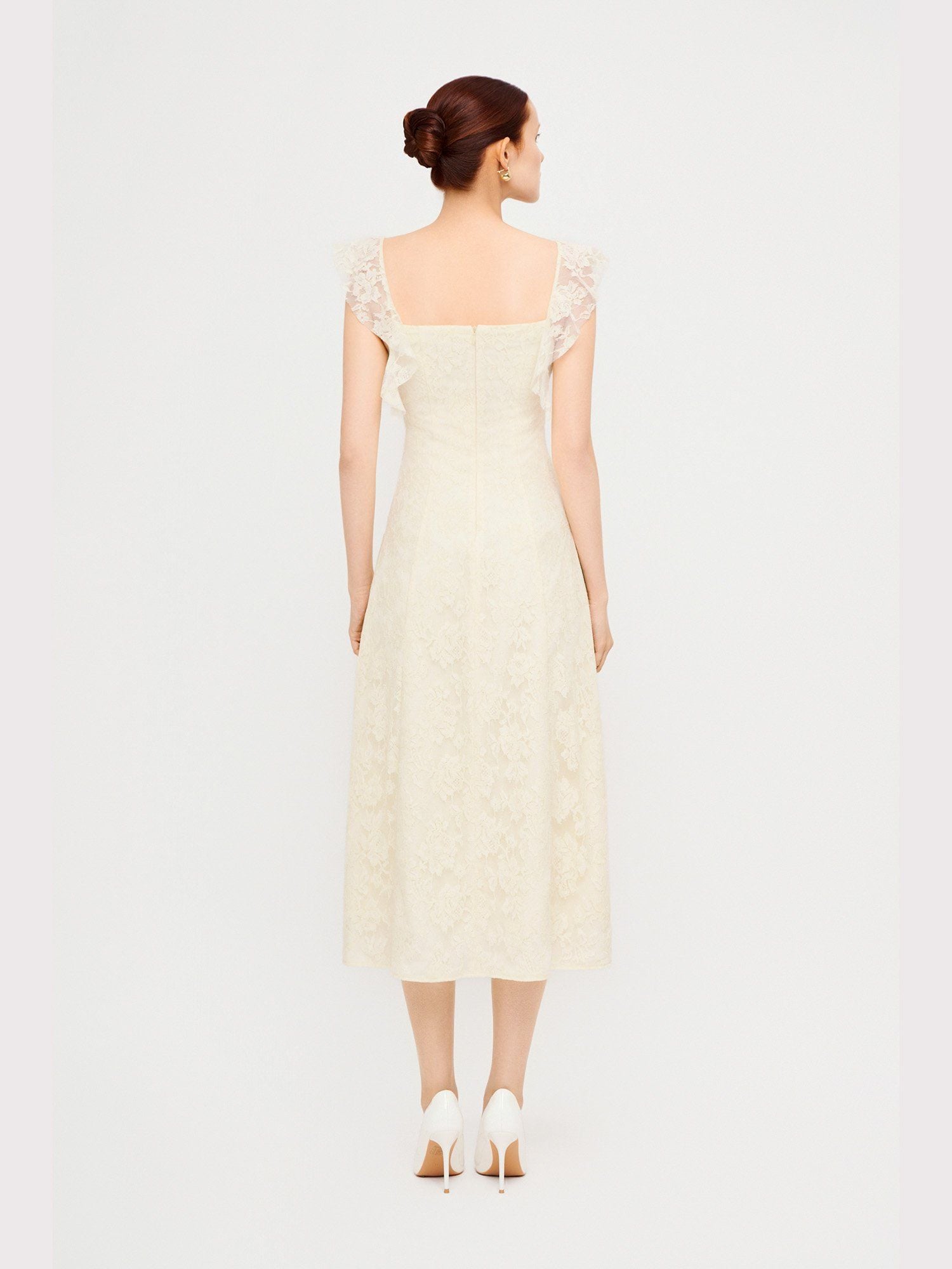  Đầm midi ren đính nơ ngực 