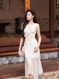  Đầm midi tơ chấm bi cổ V bèo 