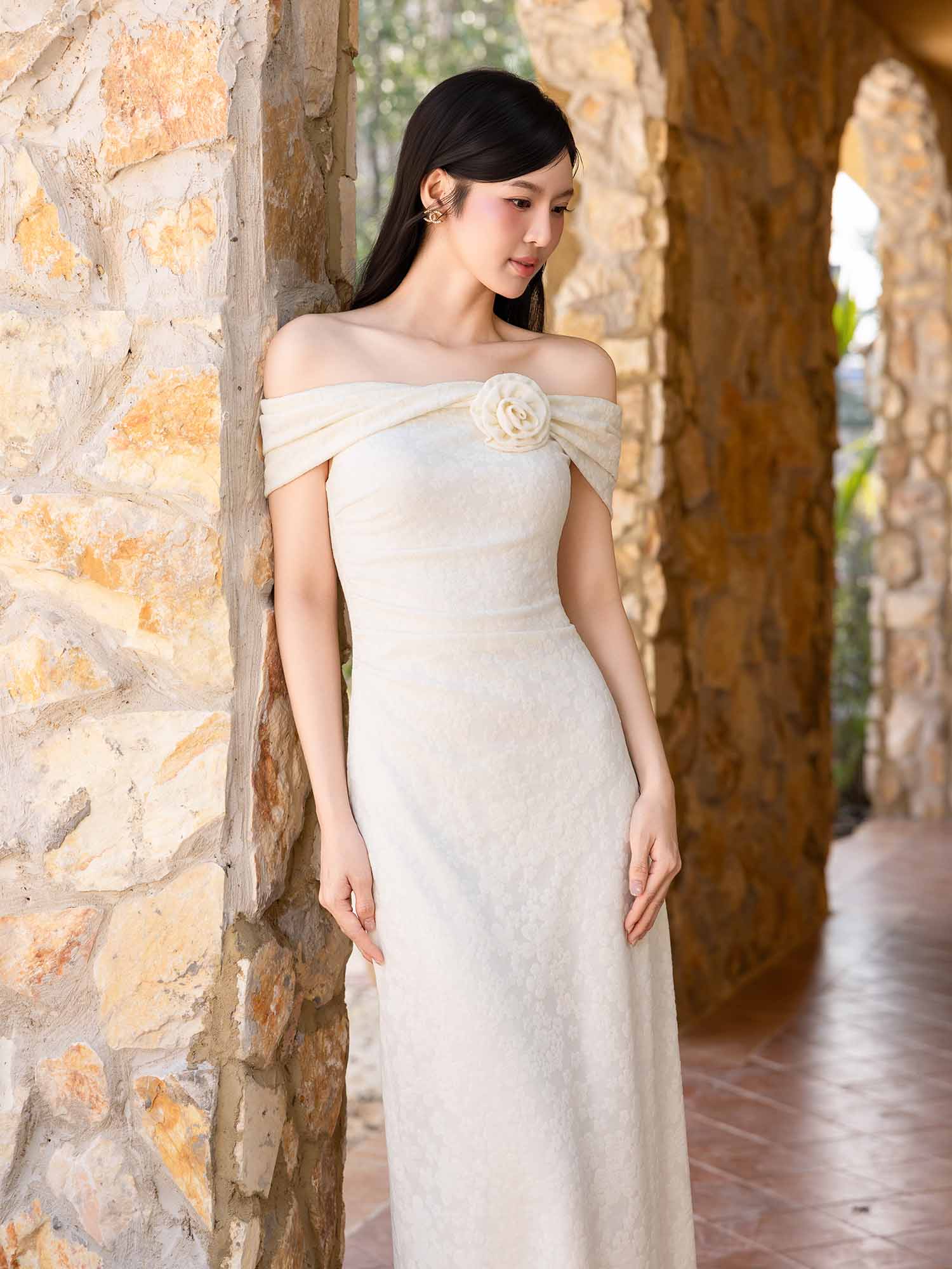 Đầm maxi thun hoa nổi nhún eo