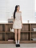  Váy mini kaki phối chỉ màu tương phản 