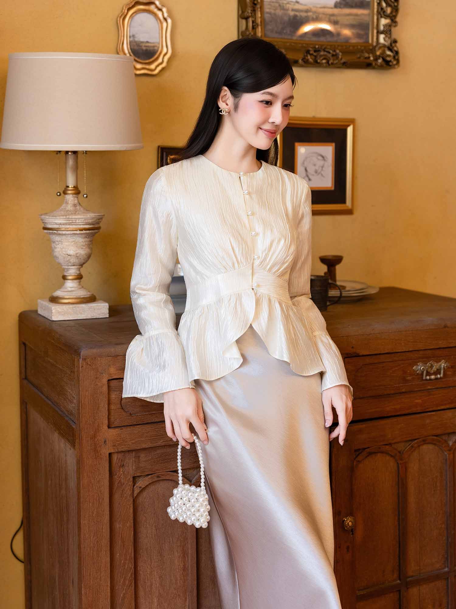  Áo kiểu lụa bóng lai bèo 