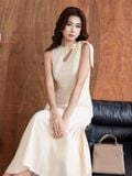  Đầm midi sát nách khoét cổ phối nơ 