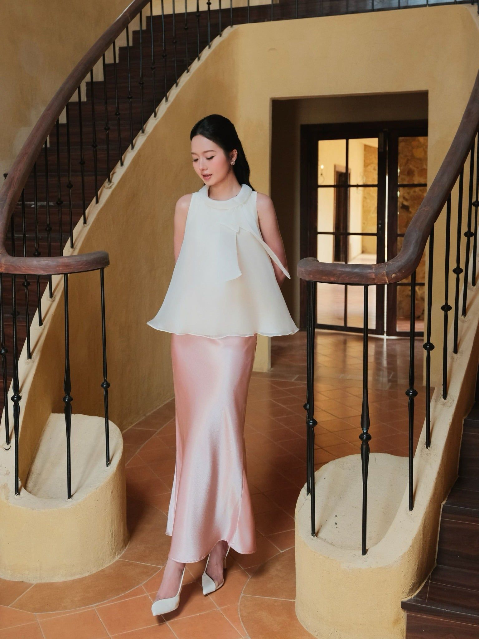  Áo kiểu voan cổ phối nơ 