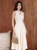  Đầm midi sát nách khoét cổ phối nơ 