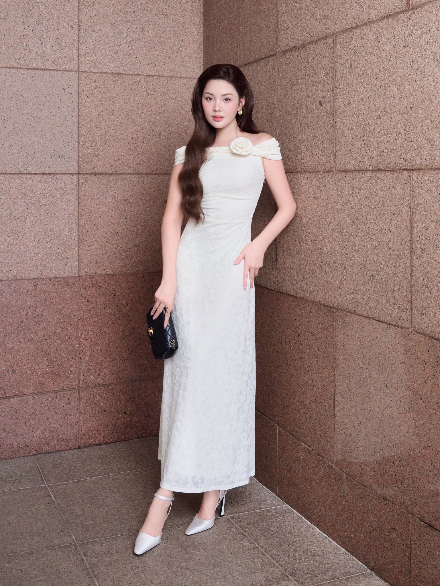 Đầm maxi thun hoa nổi nhún eo