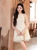  Đầm mini ren cổ yếm 