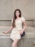  Áo kiểu kaki hoa nhí cổ tim tay phồng 