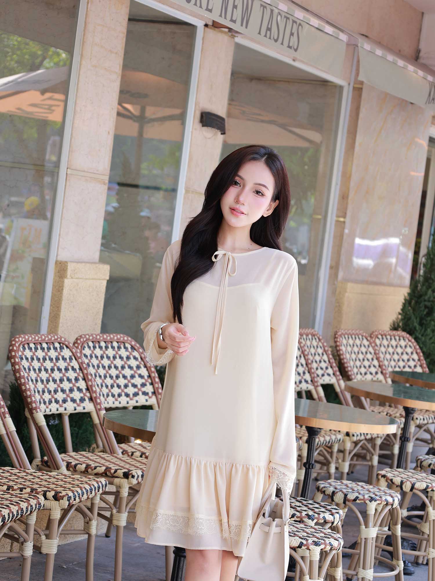 Đầm mini Chiffon tay dài