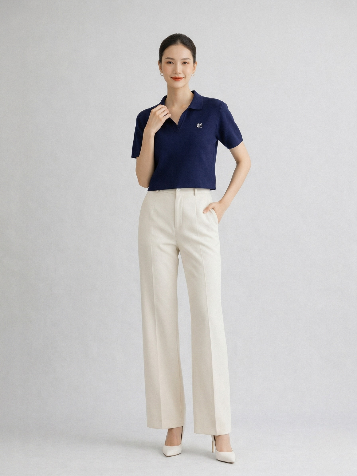  Áo cổ V dệt kim 