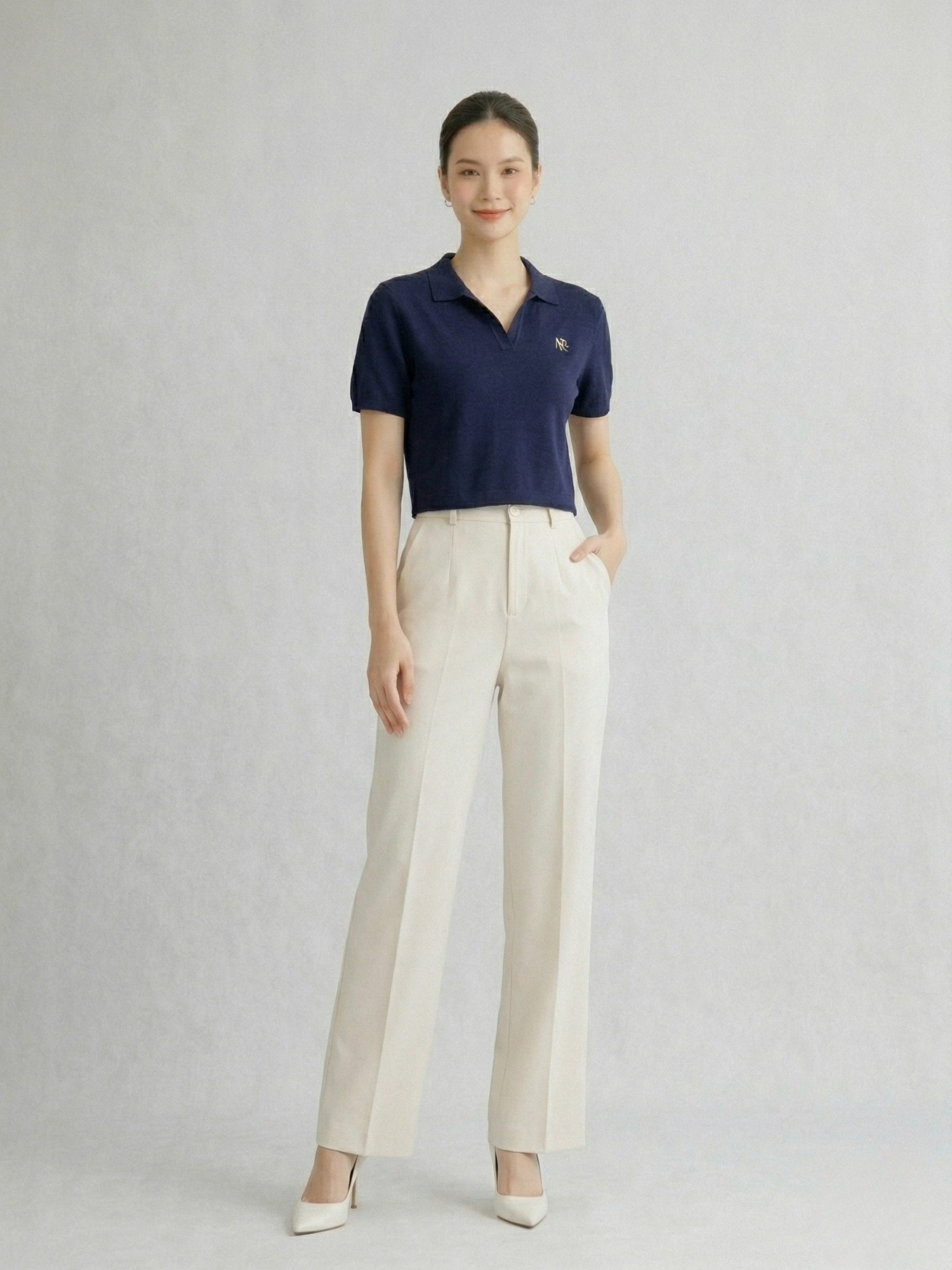  Áo cổ V dệt kim 