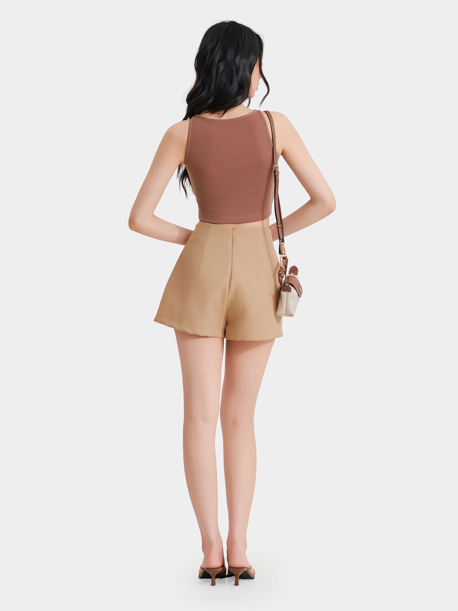  Áo thun crop 3 lỗ cổ thuyền 