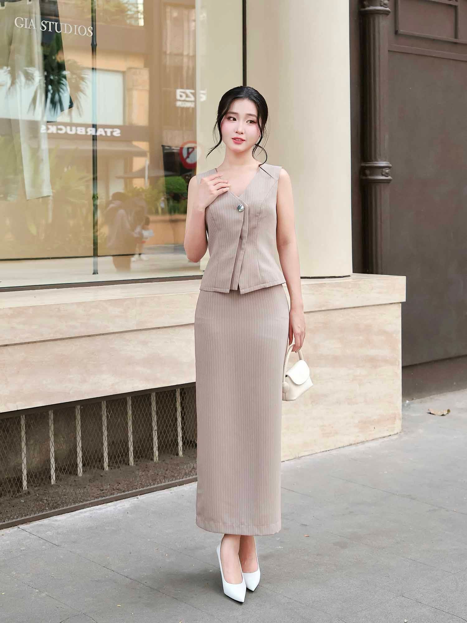  Áo gile bố sọc vạt chéo 