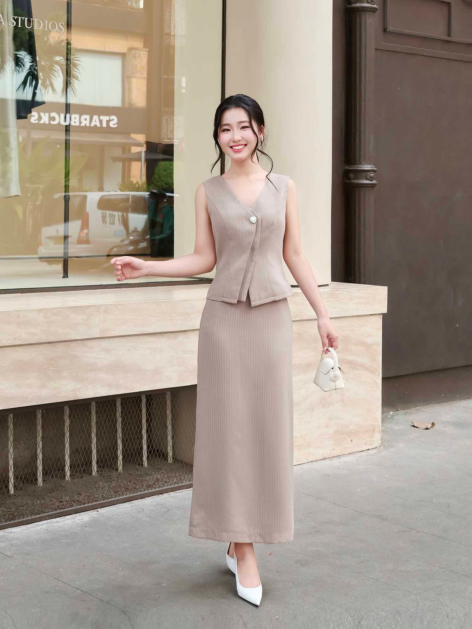  Áo gile bố sọc vạt chéo 