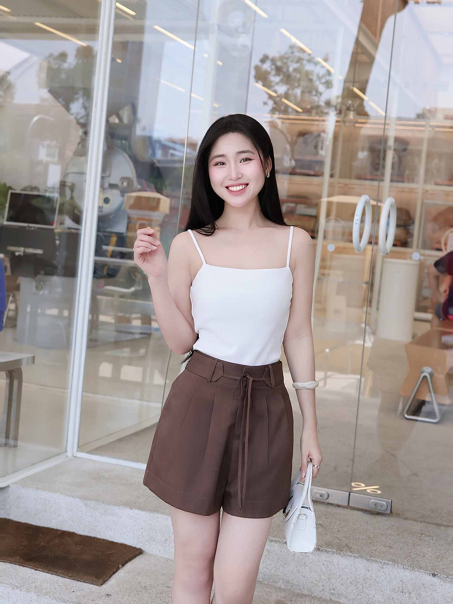 Quần Shorts xếp ly xòe phối dây lưng vải - Marc