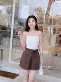  Quần shorts xếp ly xòe phối dây lưng vải 
