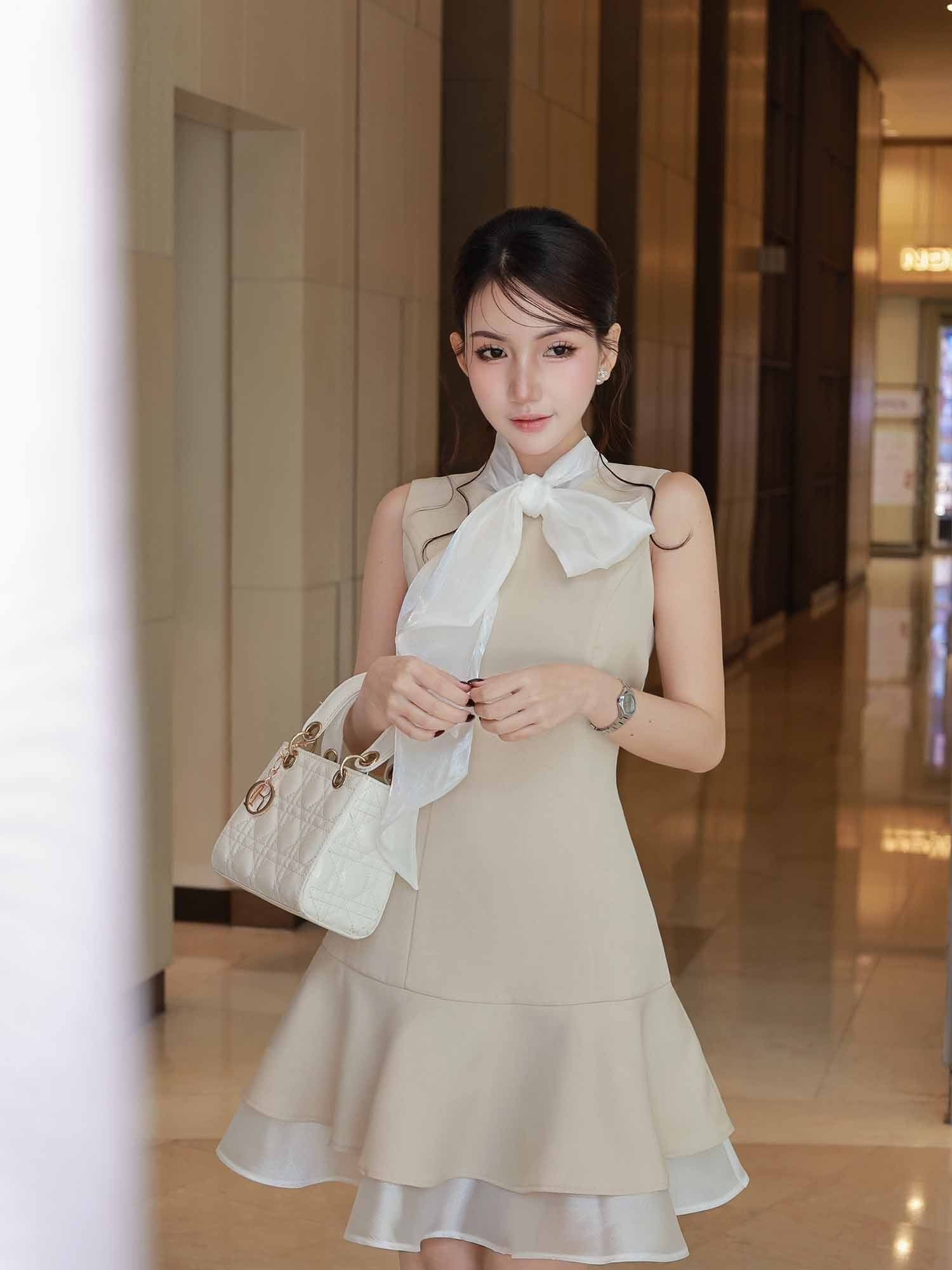  Đầm mini hai tầng phối nơ cổ Organza 