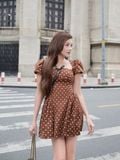  Đầm mini chấm bi tay phồng nhún tùng 