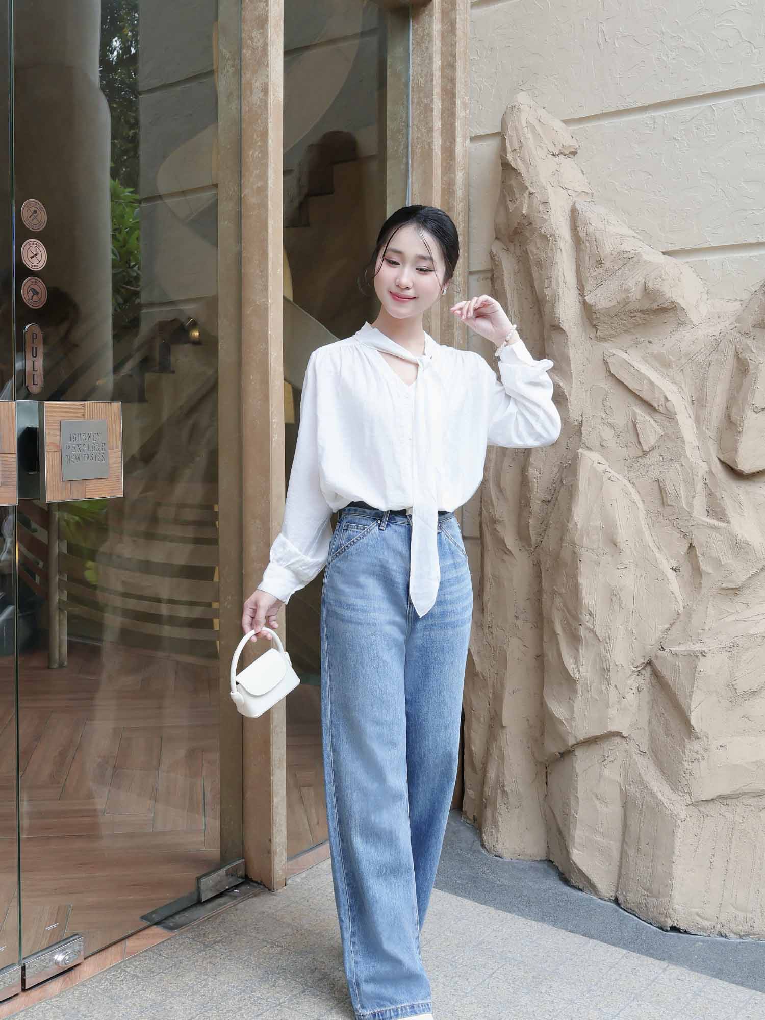 Áo sơ mi cổ tim thắt nơ