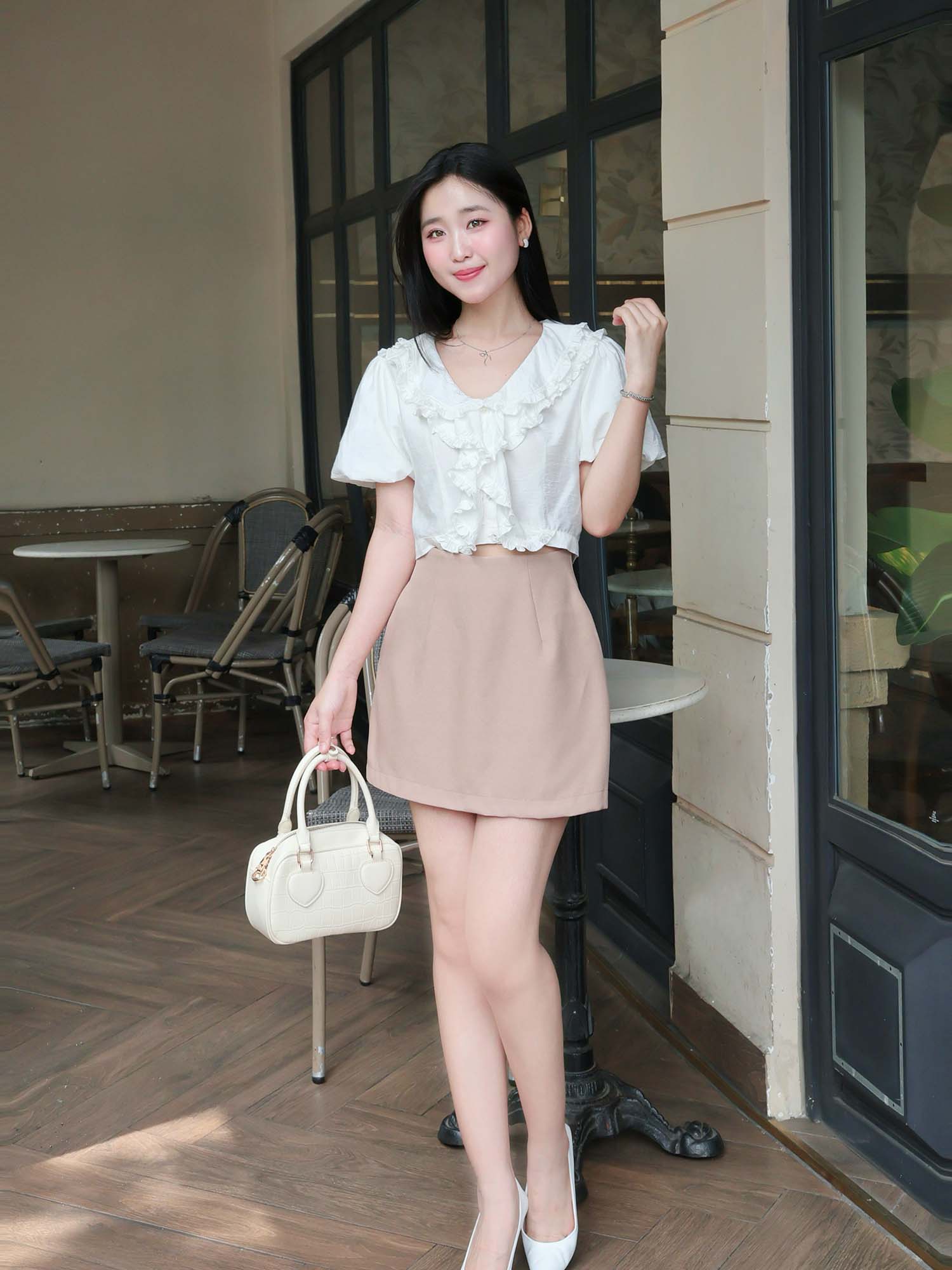 Áo kiểu crop phối bèo viền cổ