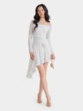  Đầm ren bẹt mini vai tay dài vạt xéo đính hoa 