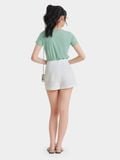  Quần short linen túi xéo nhấn li trước 