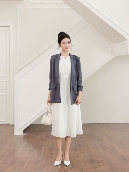  Đầm midi cổ yếm xếp ly eo 