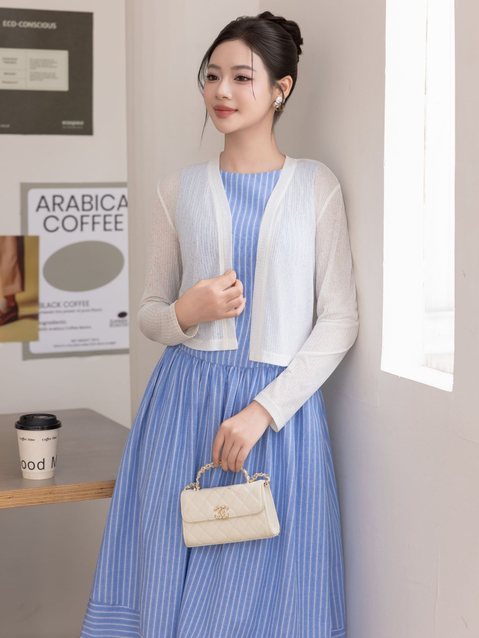  Áo cardigan cổ V dài tay 