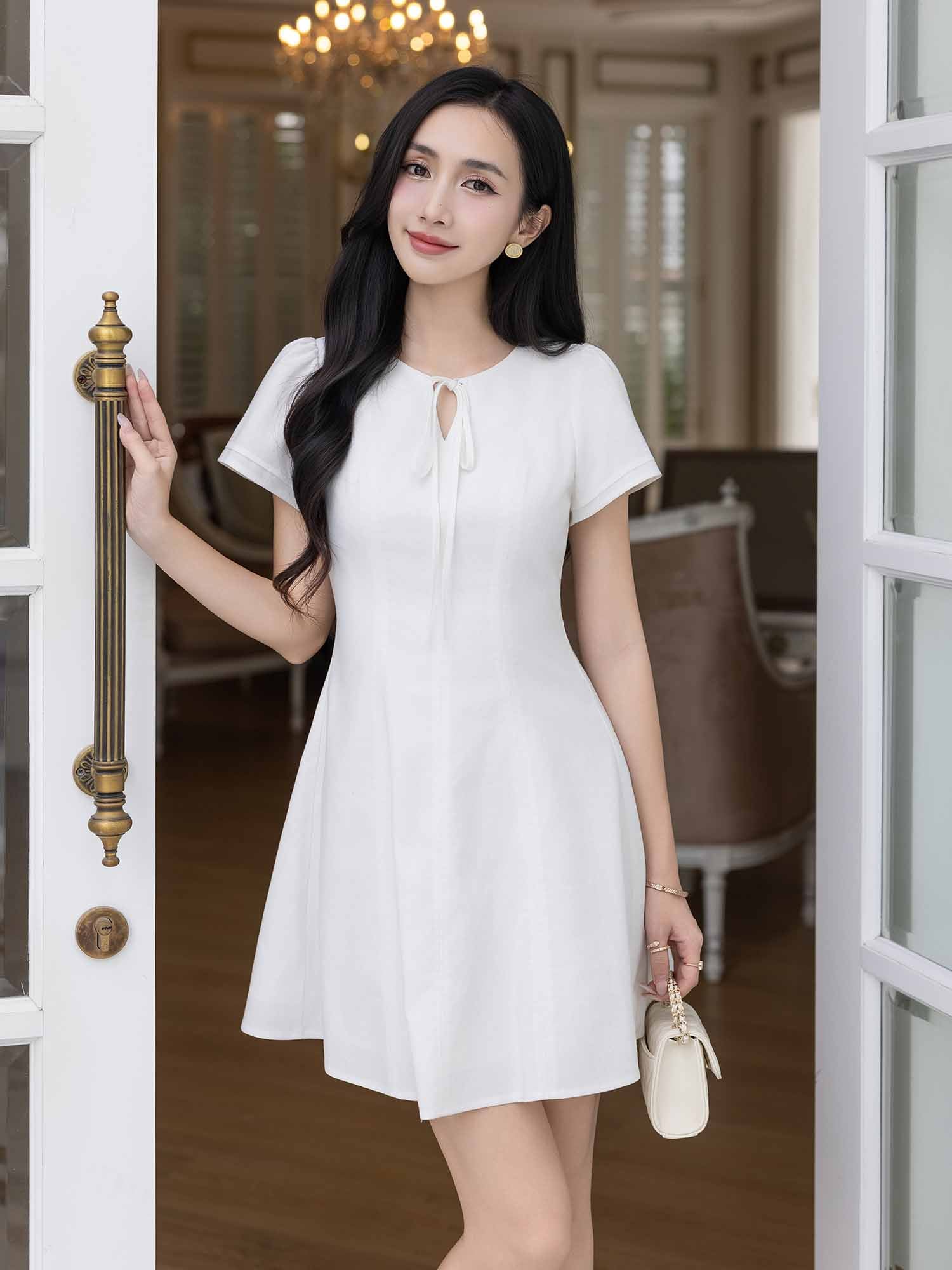 Đầm mini Linen cổ giọt nước thắt nơ