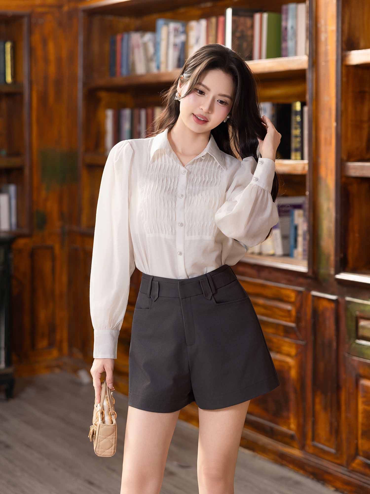 Áo sơ mi tơ kiểu linen phối ly ngực
