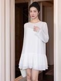  Đầm mini Chiffon tay dài 
