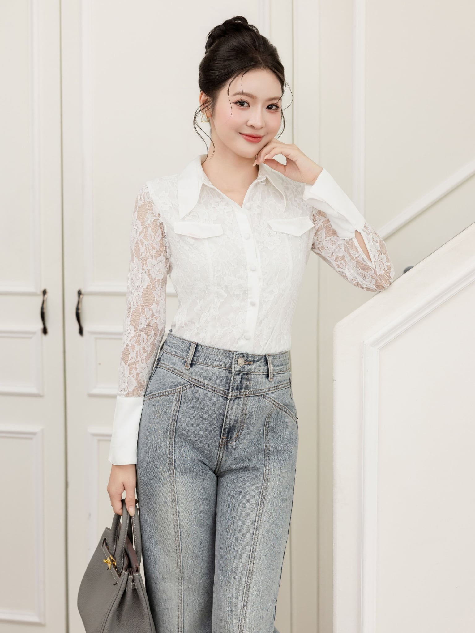 Áo sơ mi ren phối lụa